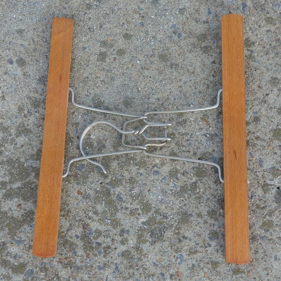 Vintage Fratelli Reguitti Brev No. 432106 32 Made in Italy Wood Pants Hanger - Picture 12 of 13